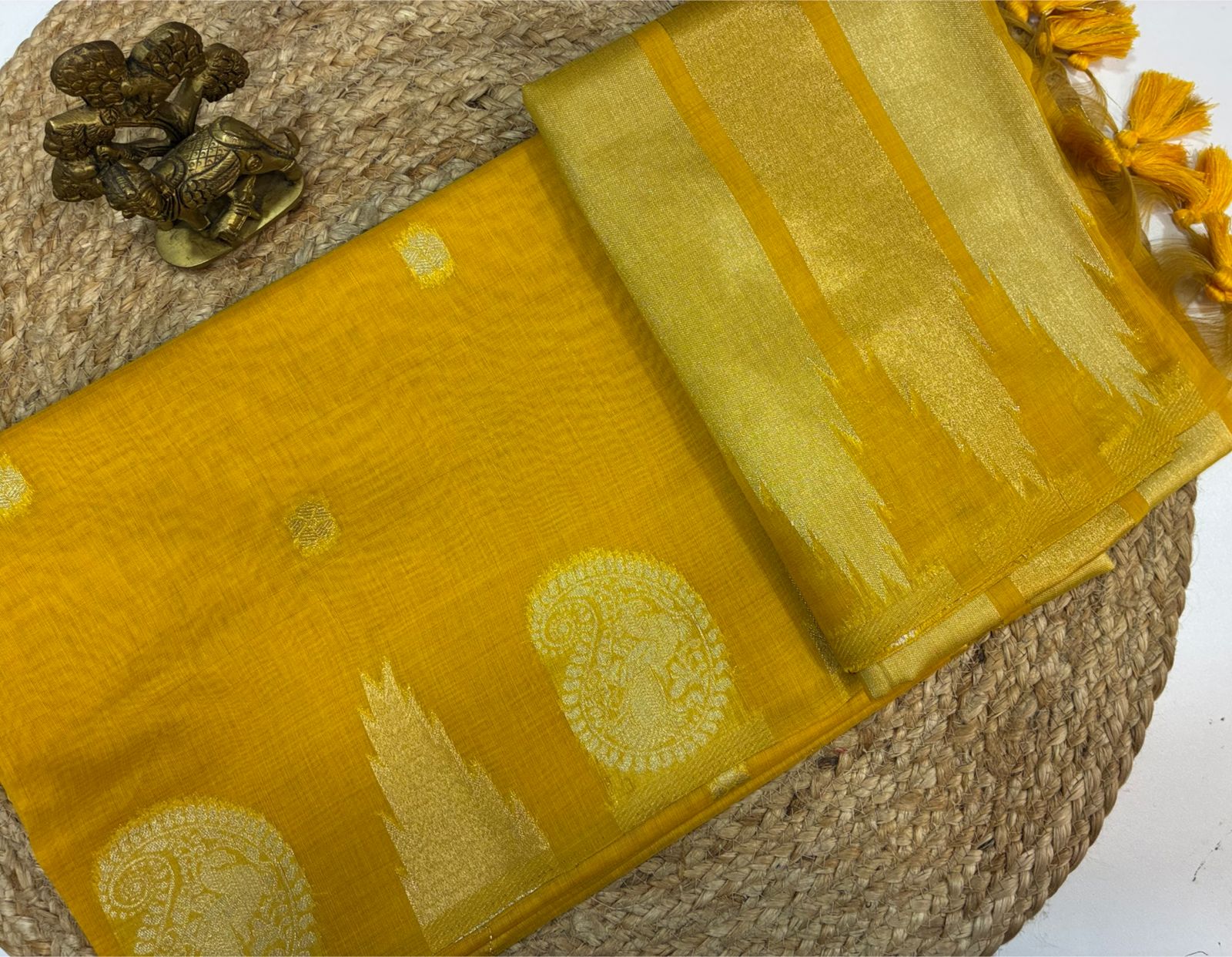 AARUVAM